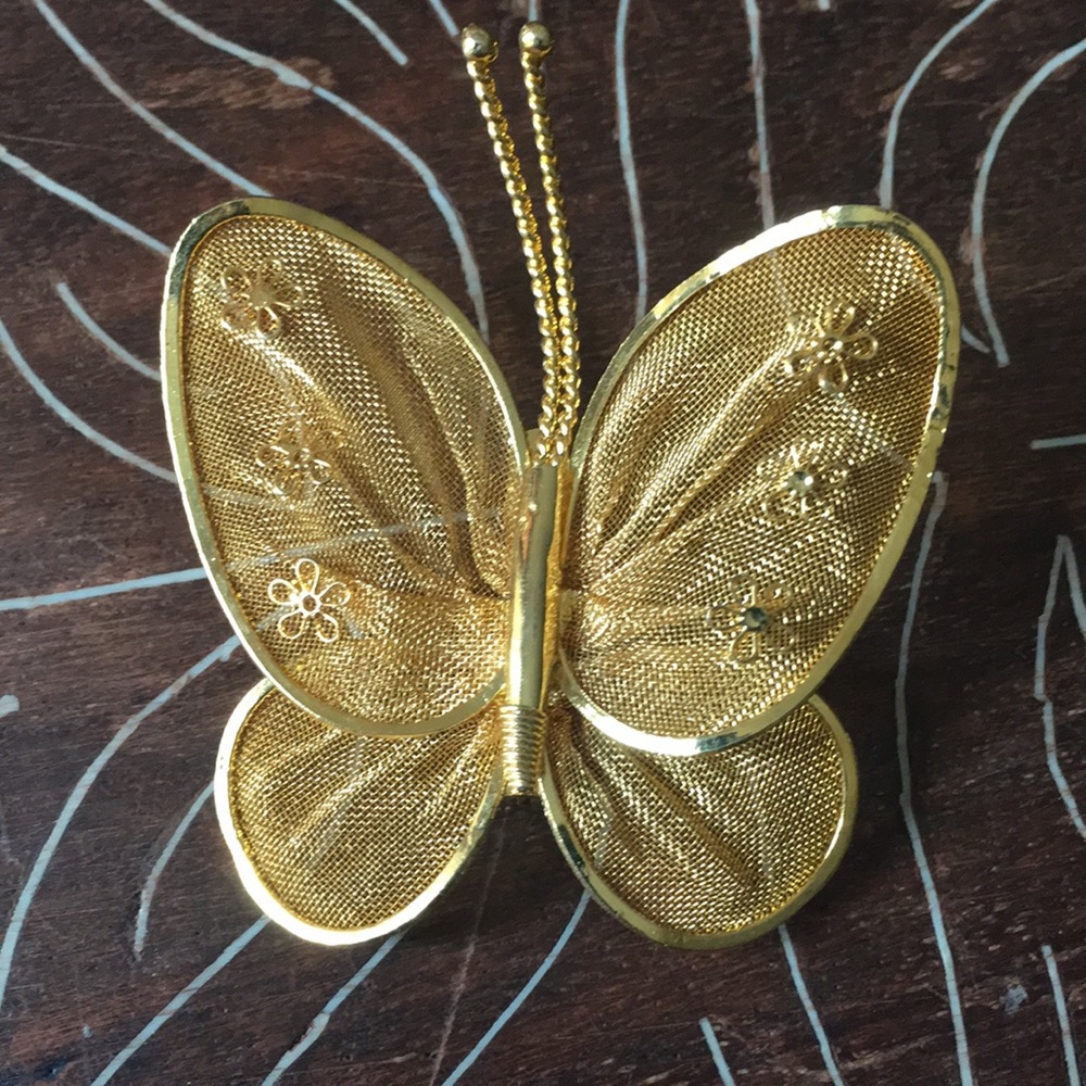 Golden Butterfly Pin - Picture 3 of 3